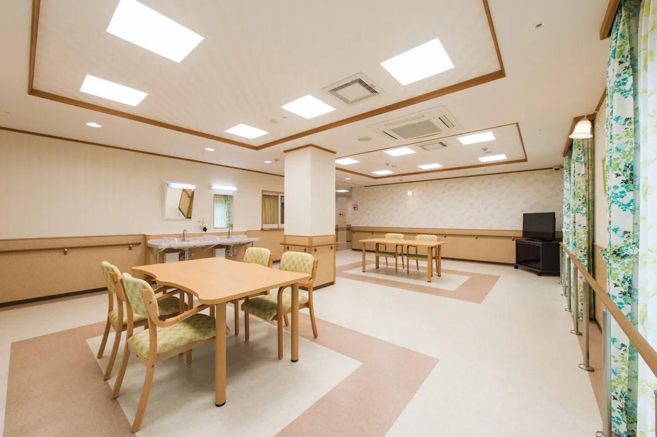 サニーライフ江戸川の外観