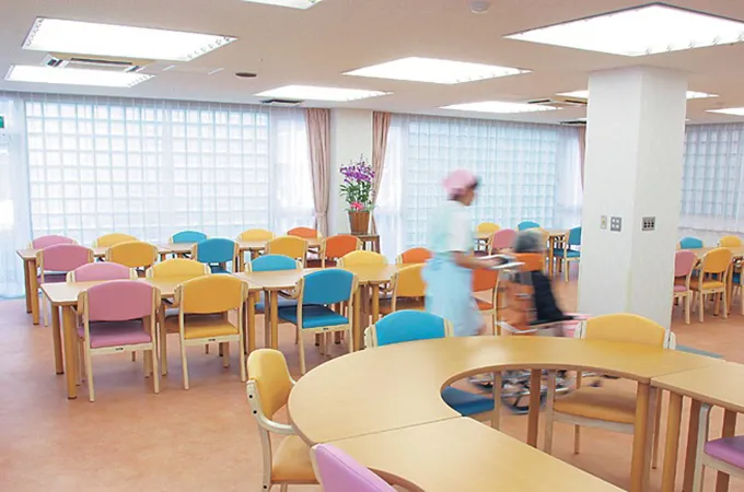 サニーライフ横浜の外観