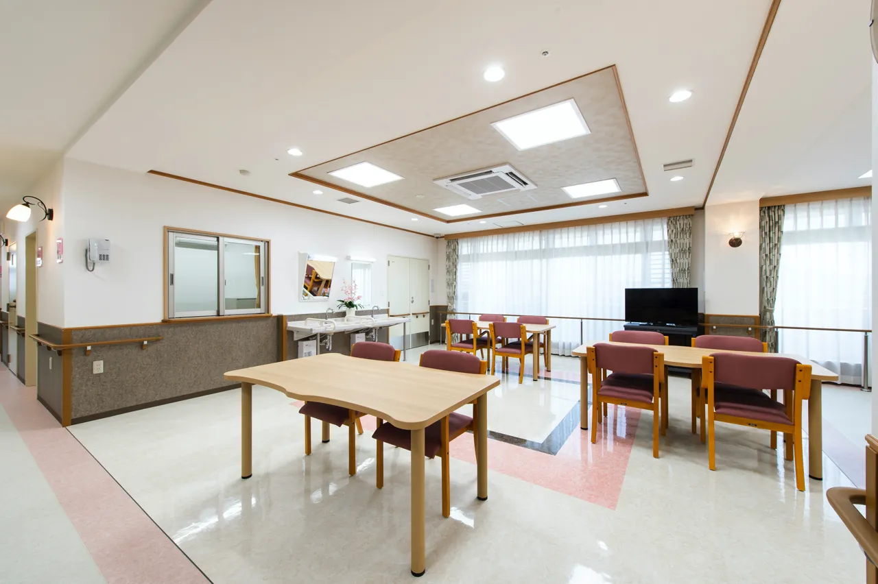 サニーライフ東松山弐番館の外観